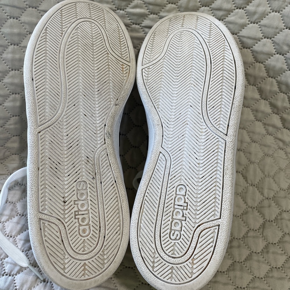 adidas Originals White Sneakers with Black Stripes - Picture 5 of 7
